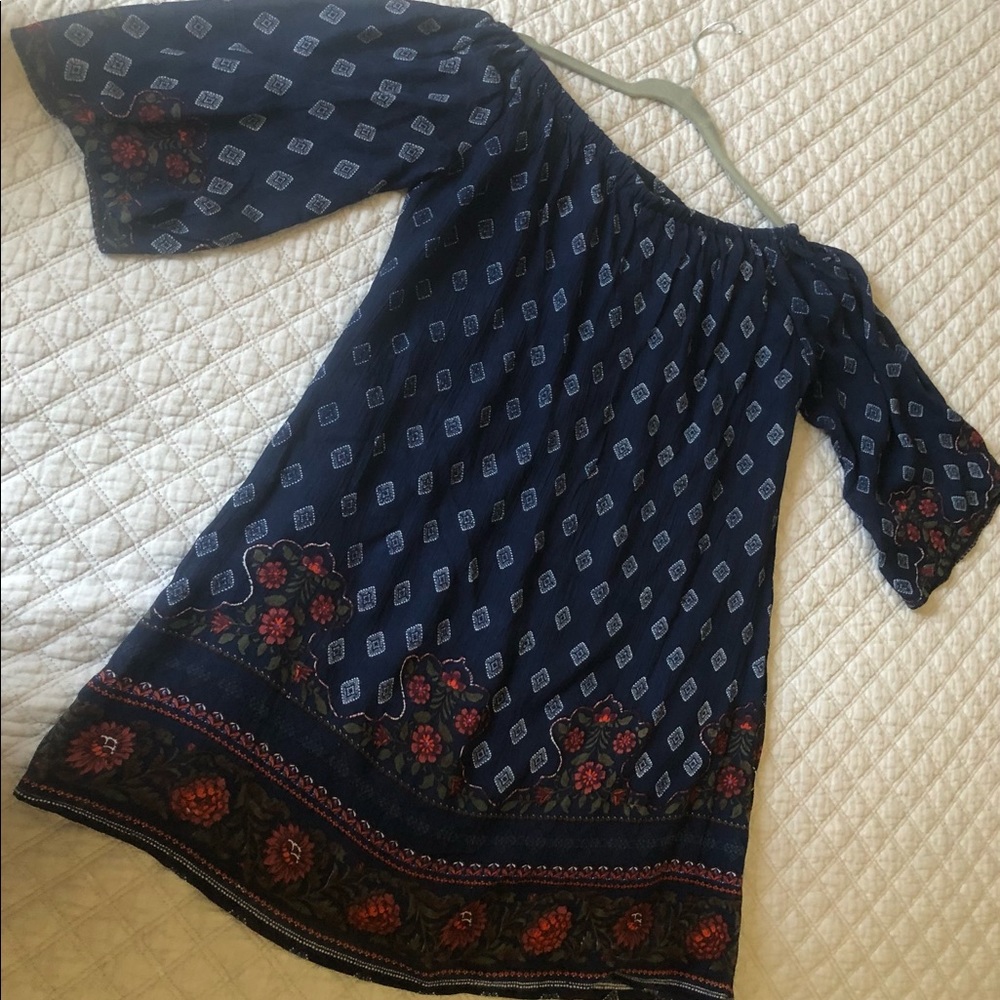 Beautiful Lapogee Ladies Top/Short Dress